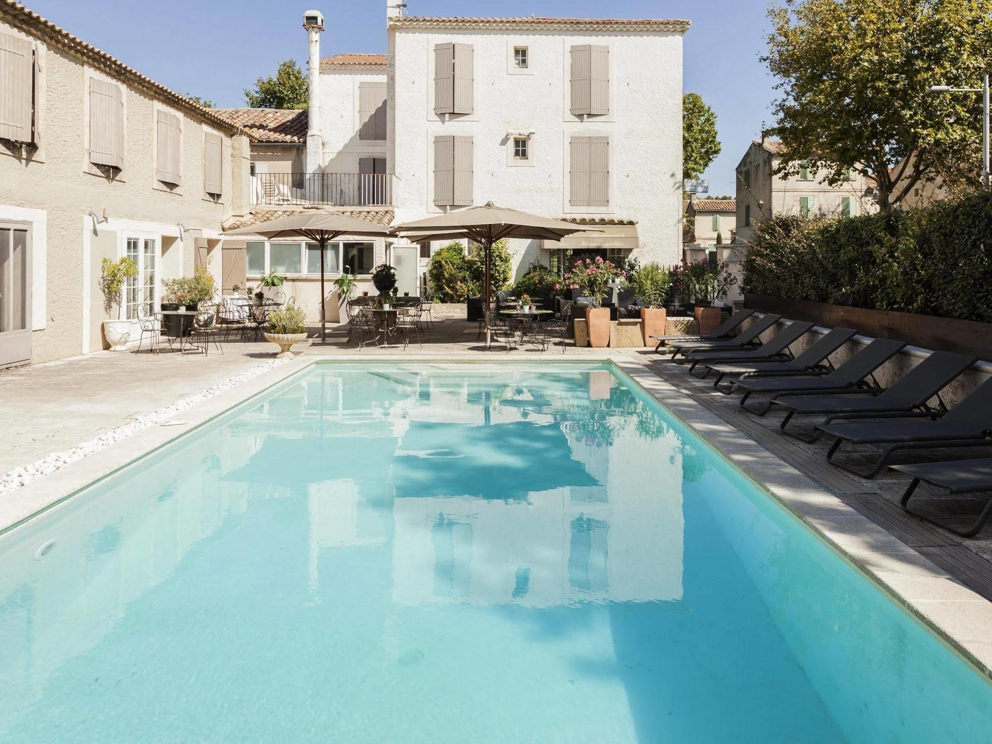 Les Magnanarelles 3*